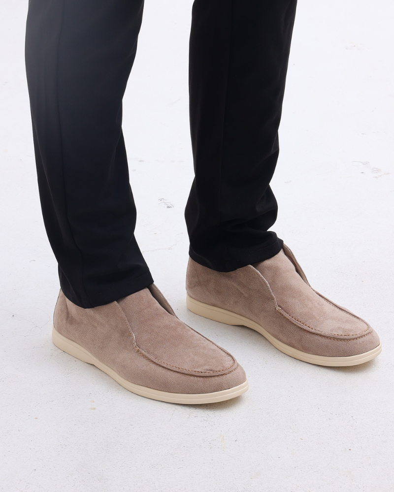 Luca’s Favorietes High Suede Loafers